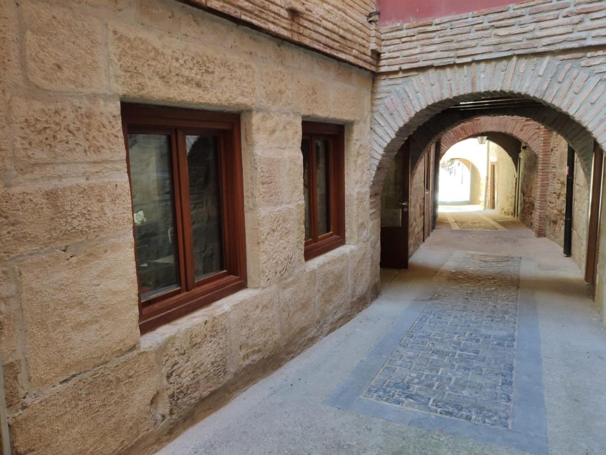 Hotel Rey Sancho Navarrete Exterior photo
