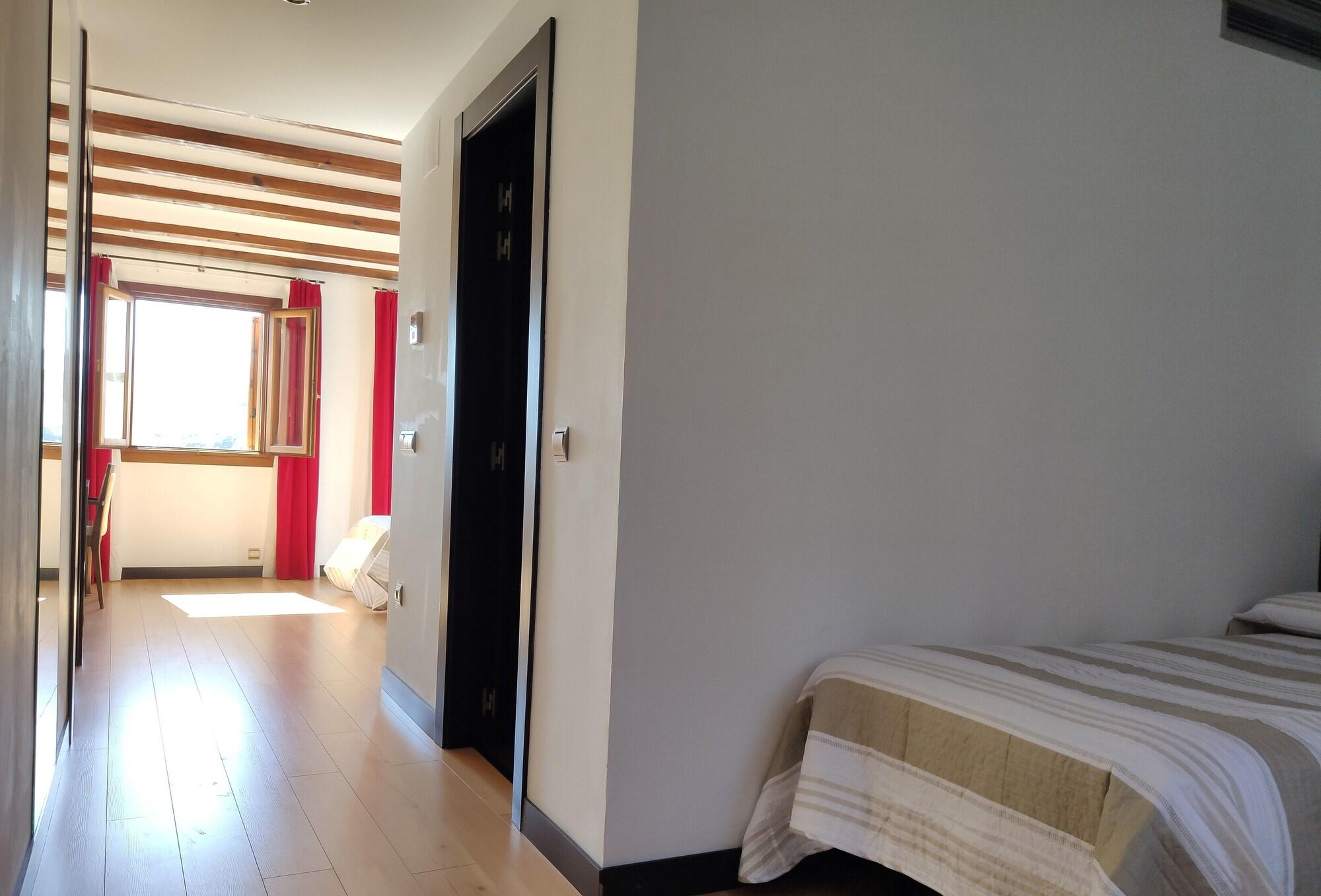 Hotel Rey Sancho Navarrete Exterior photo